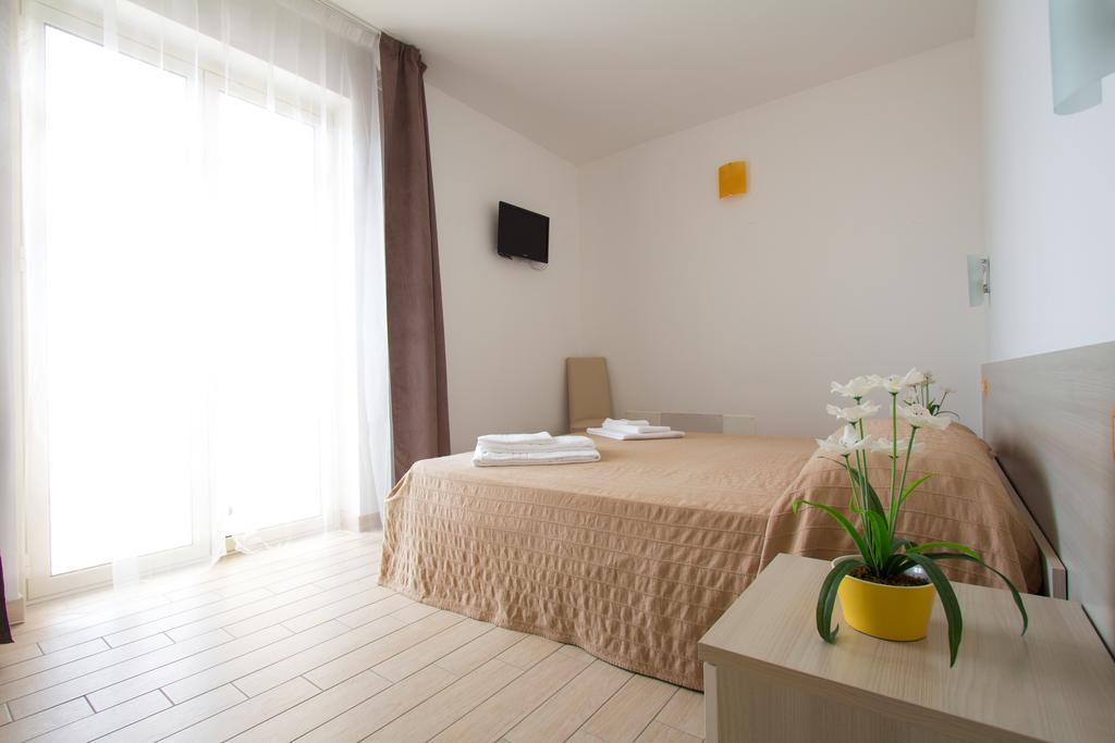 B&B Baglio Santa Croce ปอร์โต เอมเปโดเกล ภายนอก รูปภาพ