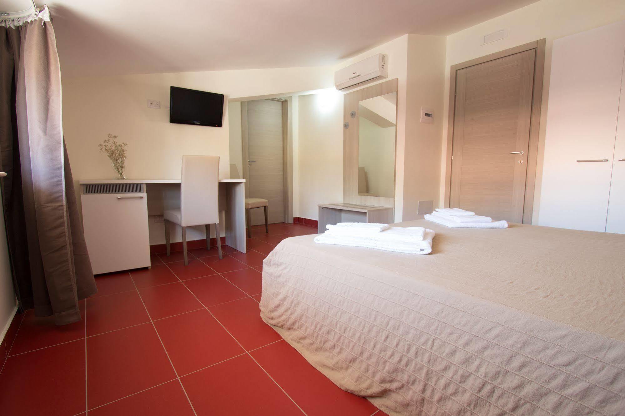 B&B Baglio Santa Croce ปอร์โต เอมเปโดเกล ภายนอก รูปภาพ